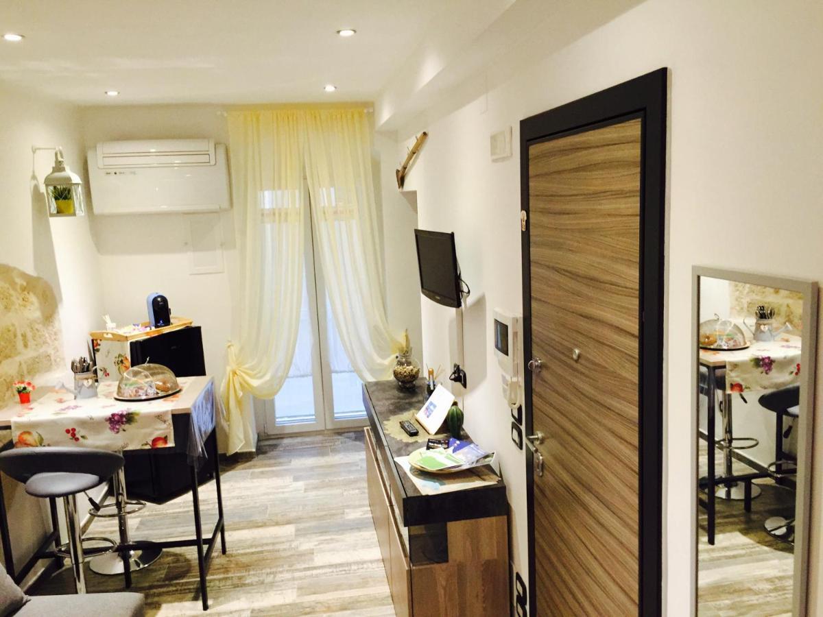 Il Pavone Bed and Breakfast Μπάρι Εξωτερικό φωτογραφία